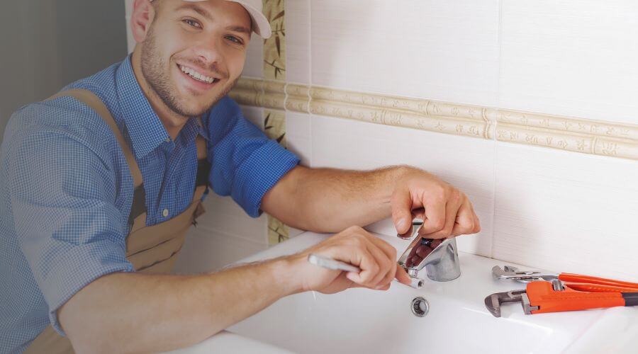 Handle or spout repair in Clanton, AL